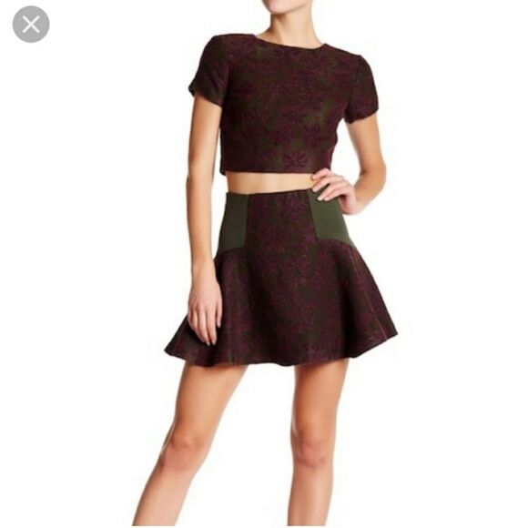 Alice + Olivia Elsie Jacquard Wool Mini Skirt